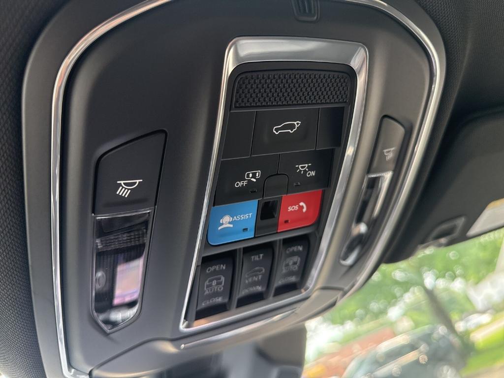 new 2025 Jeep Grand Cherokee L car, priced at $52,110
