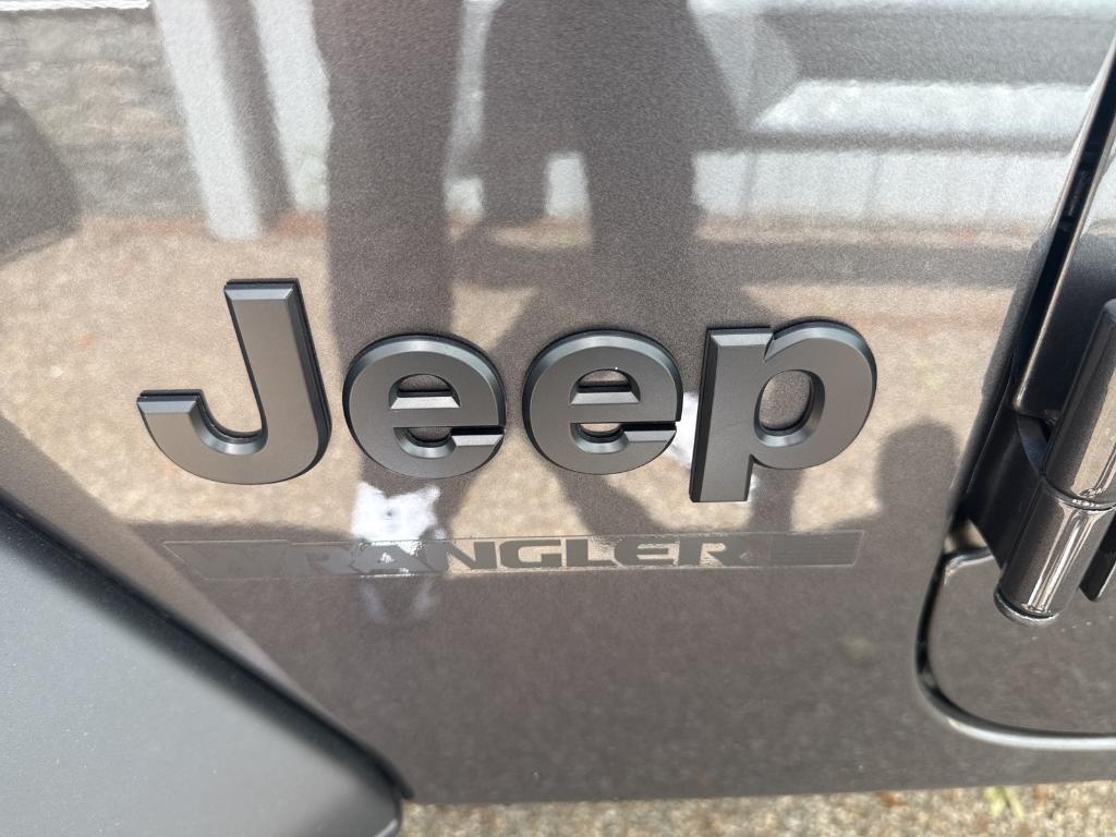 new 2025 Jeep Wrangler car, priced at $49,296