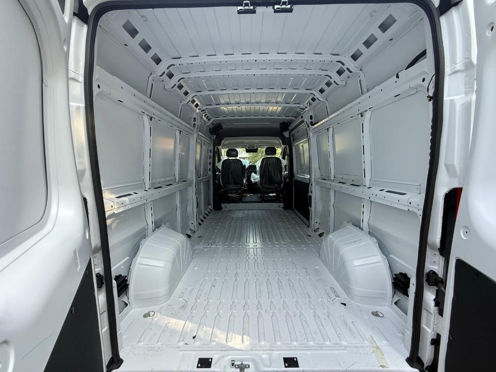 new 2025 Ram ProMaster 2500 car, priced at $53,750