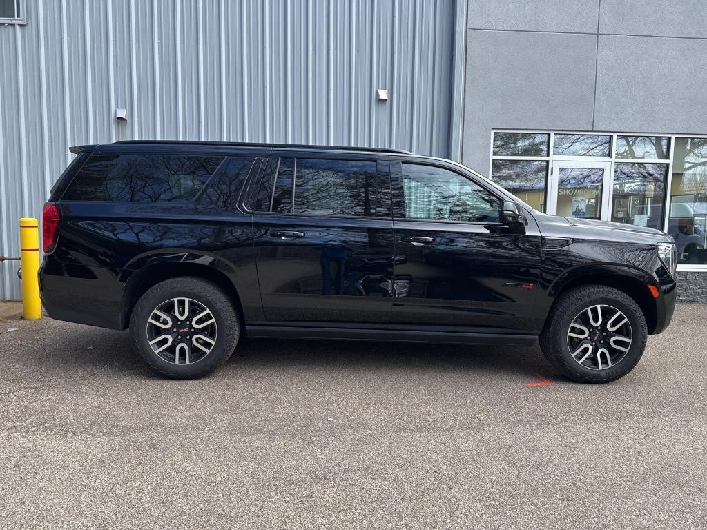 used 2023 GMC Yukon XL car, priced at $65,929