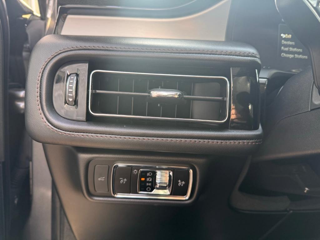 used 2023 Lincoln Aviator car, priced at $39,536