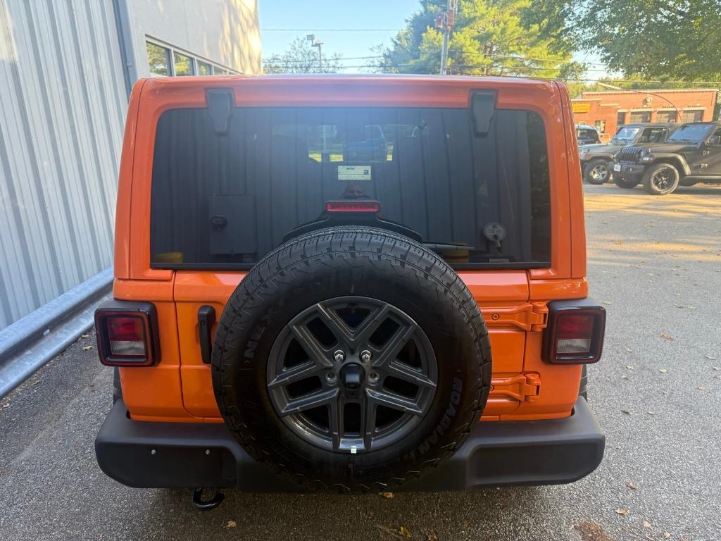 new 2025 Jeep Wrangler car, priced at $51,546