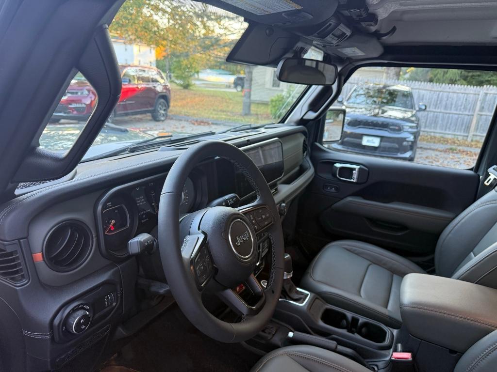 used 2025 Jeep Gladiator car, priced at $48,700