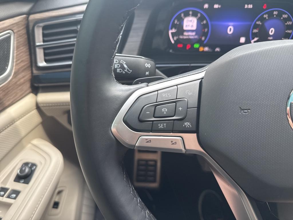 used 2024 Volkswagen Atlas car, priced at $43,455