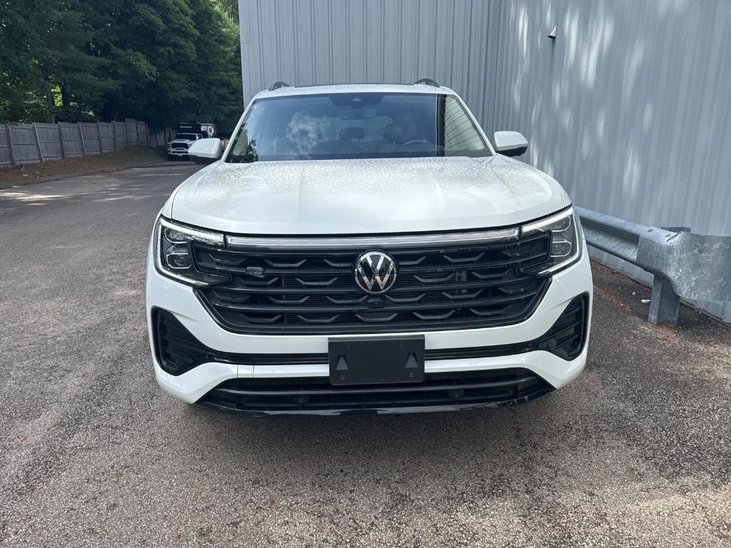 used 2024 Volkswagen Atlas car, priced at $43,455