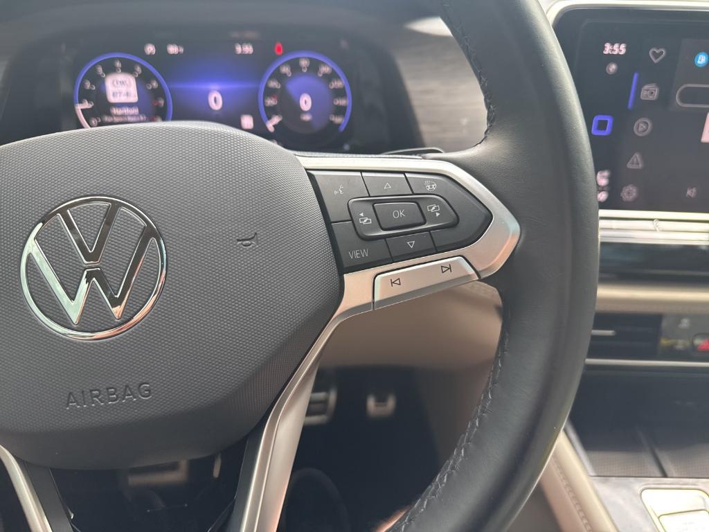 used 2024 Volkswagen Atlas car, priced at $43,455