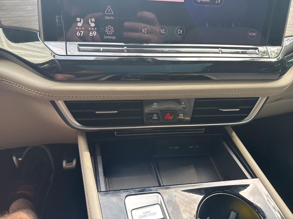 used 2024 Volkswagen Atlas car, priced at $43,455