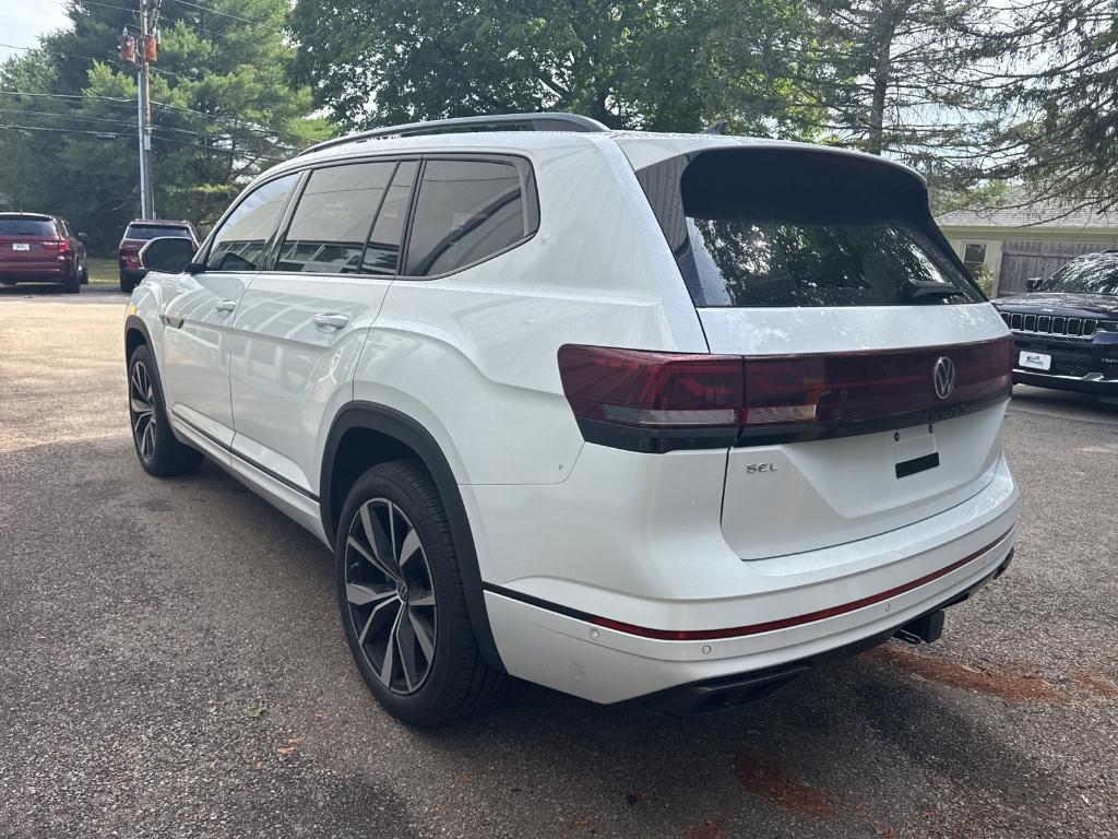 used 2024 Volkswagen Atlas car, priced at $43,455
