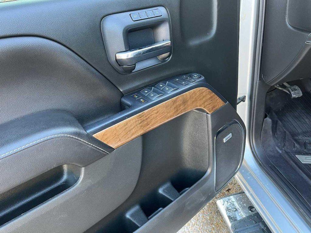 used 2018 Chevrolet Silverado 1500 car, priced at $32,990