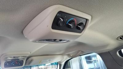 used 2004 Chevrolet Suburban car, priced at $7,990