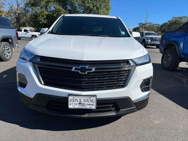 used 2023 Chevrolet Traverse car, priced at $32,990