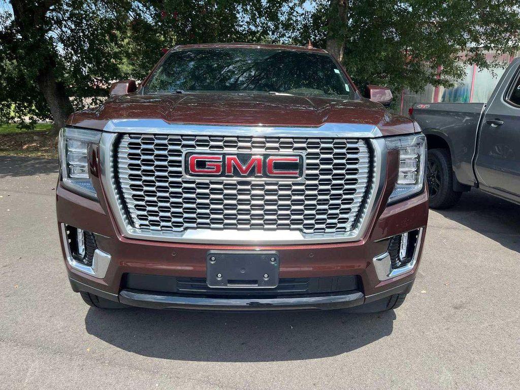 used 2022 GMC Yukon XL car, priced at $53,990