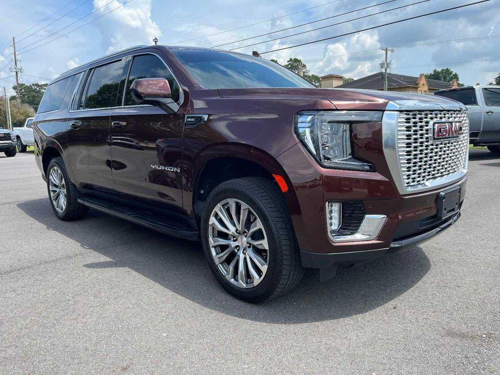 used 2022 GMC Yukon XL car, priced at $53,990