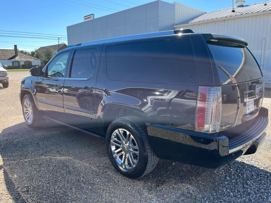 used 2013 Cadillac Escalade ESV car, priced at $19,990