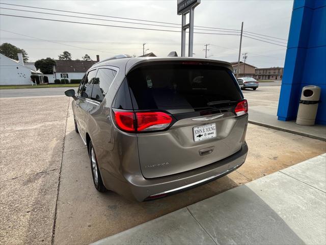 used 2018 Chrysler Pacifica car, priced at $15,990