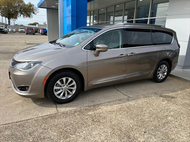 used 2018 Chrysler Pacifica car, priced at $15,990