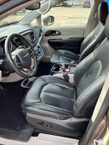 used 2018 Chrysler Pacifica car, priced at $15,990