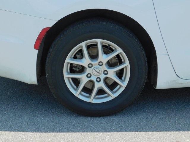 used 2023 Chrysler Pacifica car, priced at $23,488