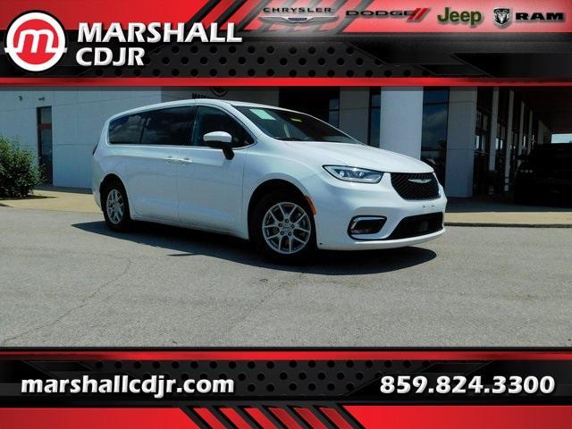 used 2023 Chrysler Pacifica car, priced at $23,488
