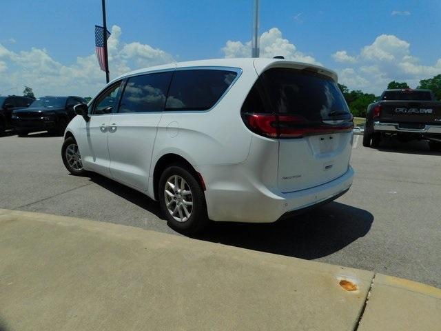 used 2023 Chrysler Pacifica car, priced at $23,488