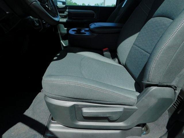 new 2025 Ram 3500 car, priced at $48,974