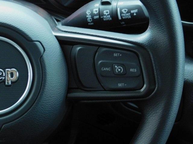 new 2025 Jeep Wrangler car, priced at $41,153
