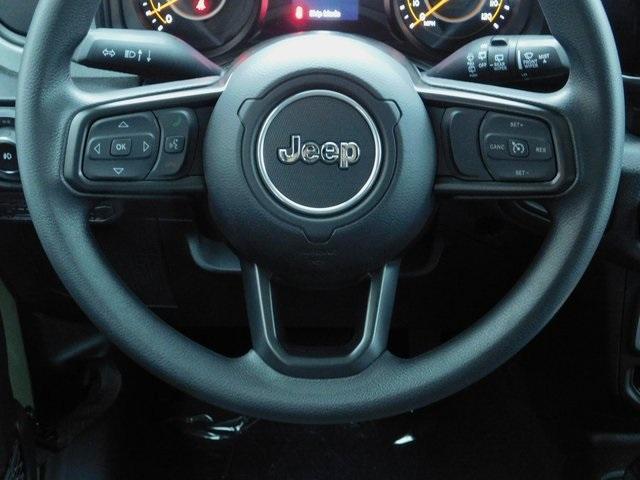 new 2025 Jeep Wrangler car, priced at $41,153