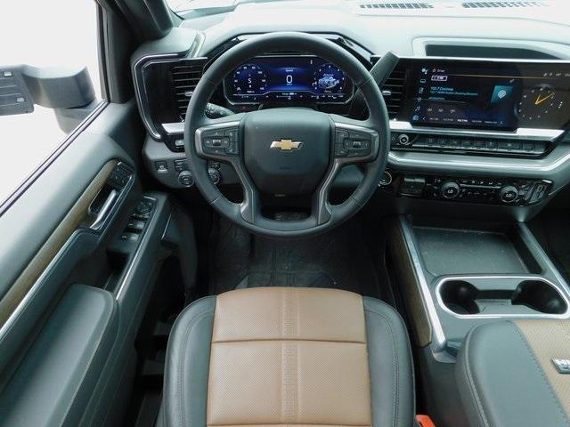used 2025 Chevrolet Silverado 3500 car, priced at $78,995