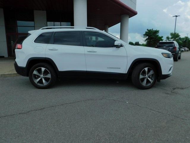 used 2021 Jeep Cherokee car