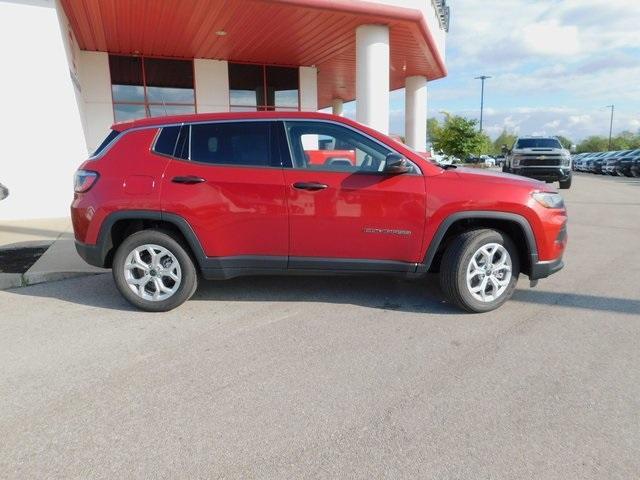 new 2025 Jeep Compass car, priced at $26,684