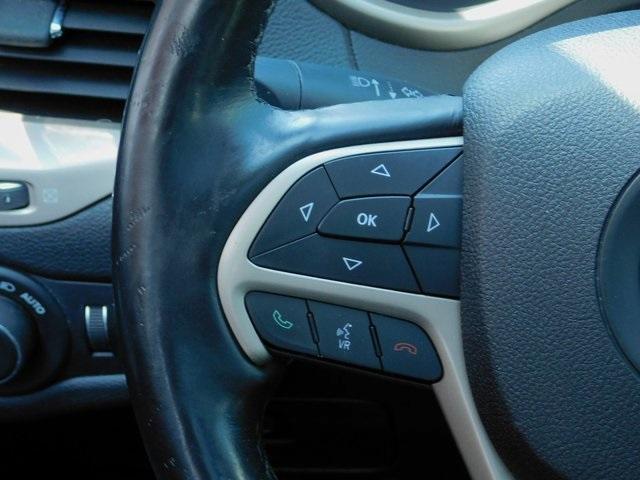 used 2016 Jeep Cherokee car, priced at $7,695
