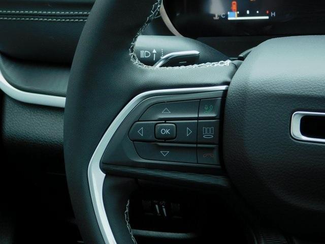 new 2025 Jeep Grand Cherokee car, priced at $43,967