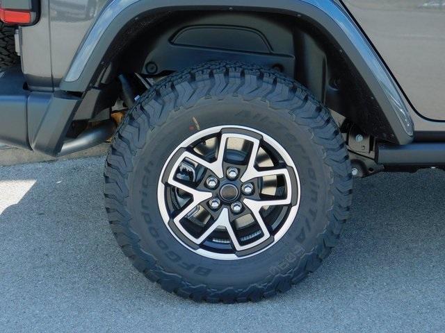 new 2025 Jeep Wrangler car, priced at $55,025