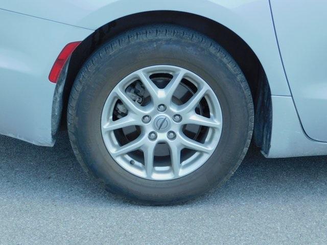 used 2023 Chrysler Pacifica car, priced at $24,488