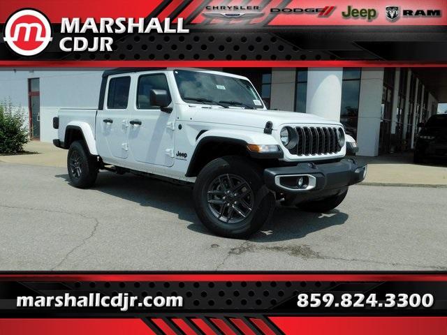 new 2025 Jeep Gladiator car, priced at $41,818
