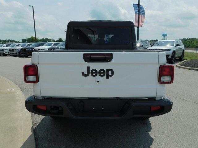new 2025 Jeep Gladiator car, priced at $41,450