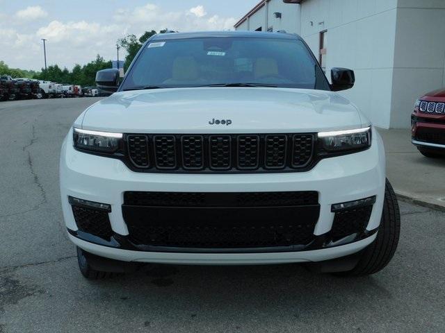 new 2025 Jeep Grand Cherokee L car, priced at $69,015