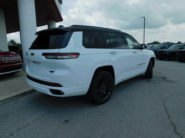 new 2025 Jeep Grand Cherokee L car, priced at $69,015