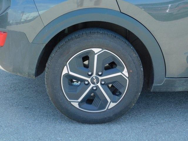 used 2025 Kia Niro car, priced at $28,995
