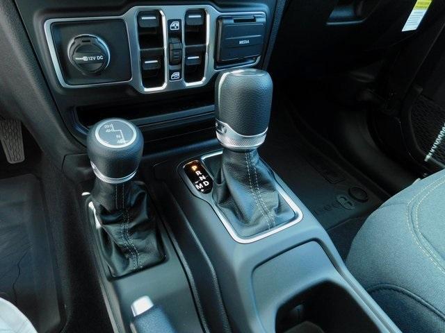 new 2025 Jeep Wrangler car, priced at $53,327