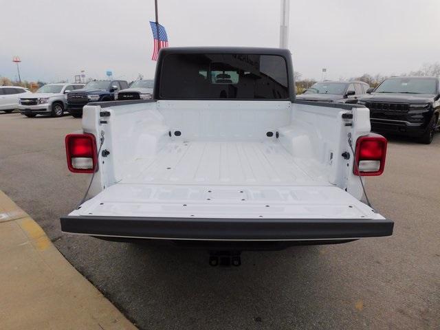 used 2023 Jeep Gladiator car, priced at $44,577