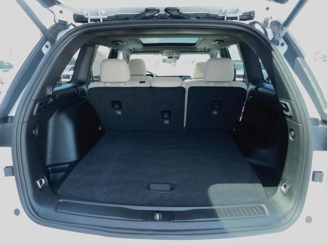 new 2025 Jeep Grand Cherokee car, priced at $47,163