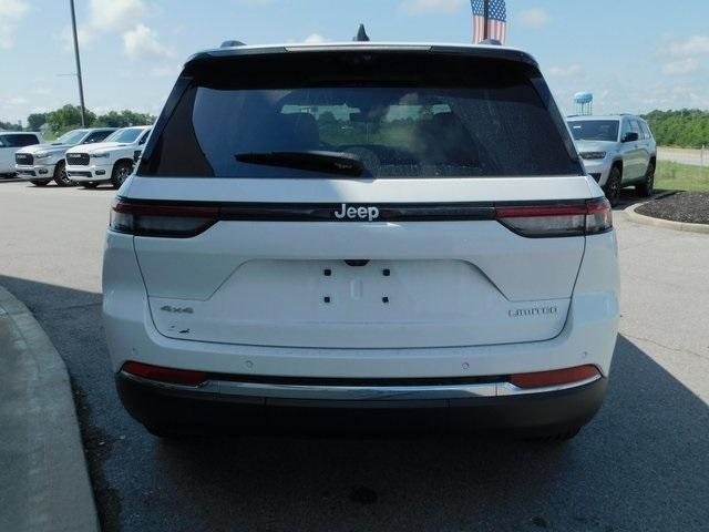 new 2025 Jeep Grand Cherokee car, priced at $47,163