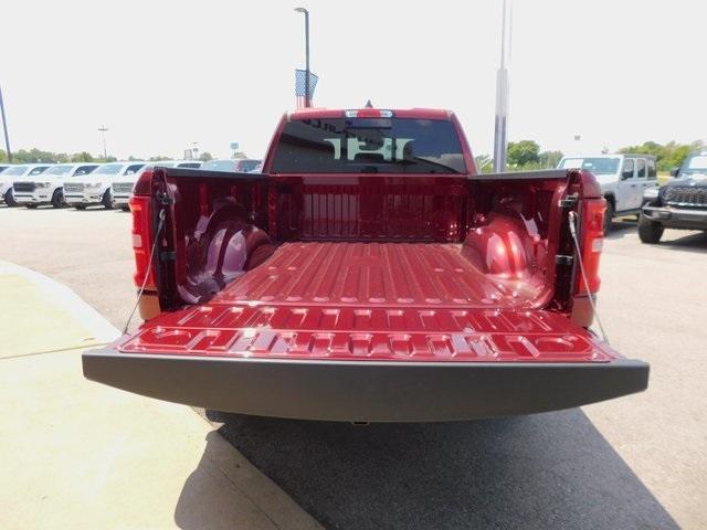 new 2025 Ram 1500 car, priced at $46,476