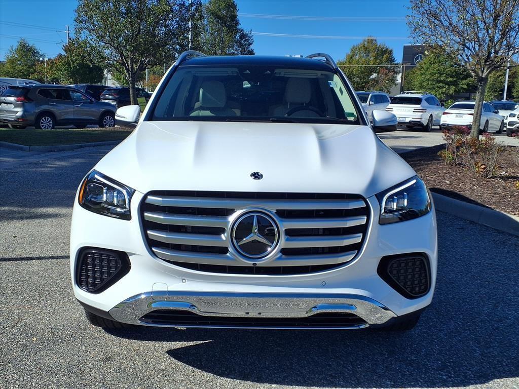new 2026 Mercedes-Benz GLS 450 car, priced at $92,330