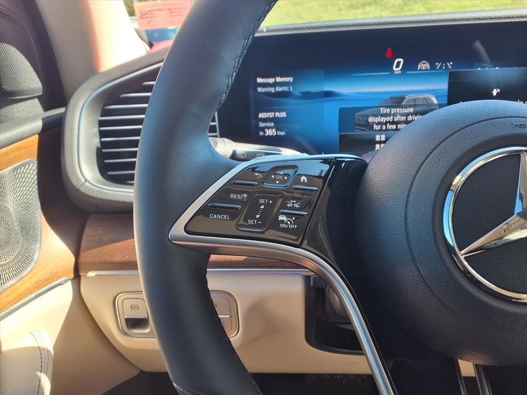 new 2026 Mercedes-Benz GLS 450 car, priced at $92,330