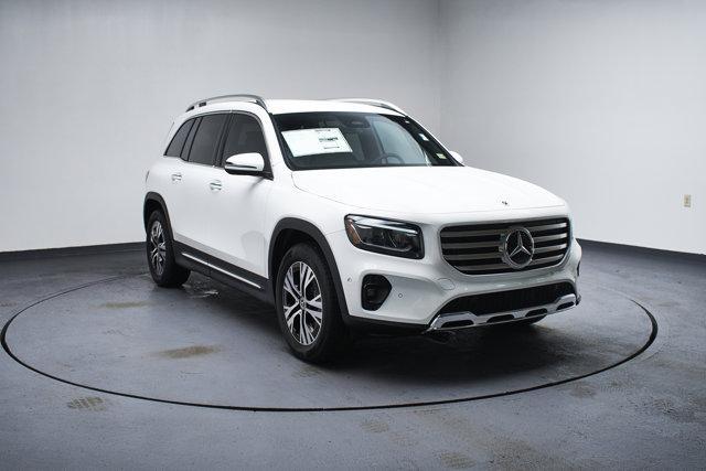 new 2025 Mercedes-Benz GLB 250 car, priced at $48,645