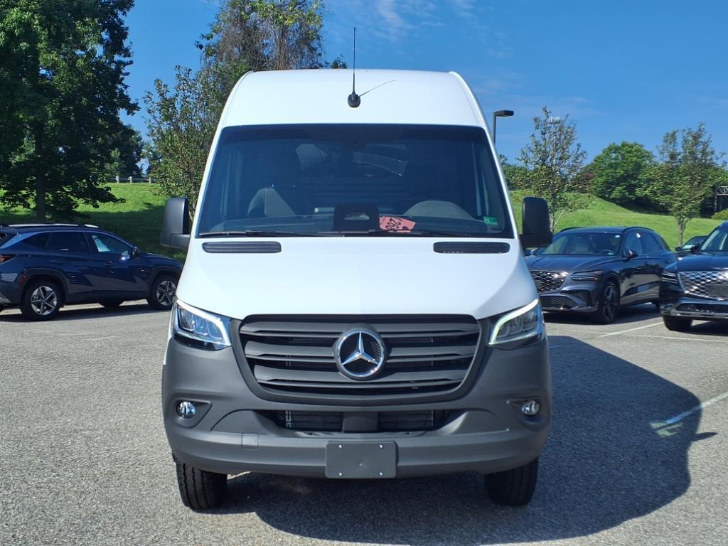 new 2025 Mercedes-Benz Sprinter 3500 car, priced at $74,517