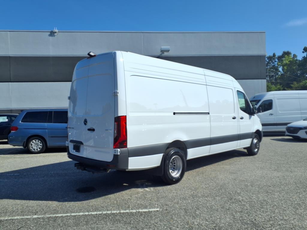 new 2025 Mercedes-Benz Sprinter 3500 car, priced at $74,517