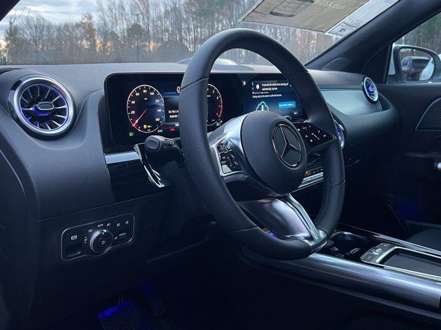 new 2025 Mercedes-Benz GLA 250 car, priced at $42,987